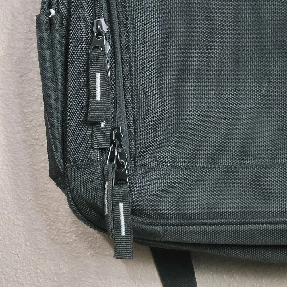 Charlotte Checkers OGIO Briefcase Shoulder Messenger Laptop Computer Black Bag